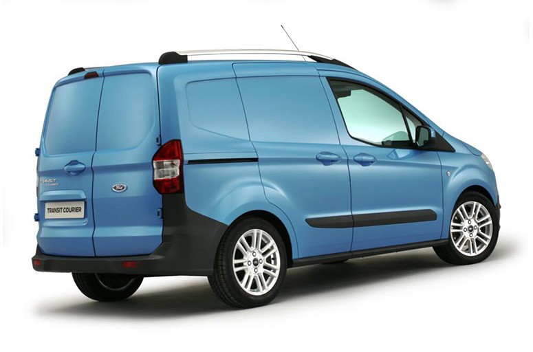 Ford Transit Courier 1.5 Ecoblue 100cv Trend